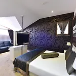 Blueberry Boutique Hotel