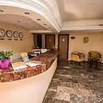 Bezay Hotel