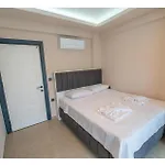 Royal Luxury Suites Homes