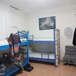 Hzd Apartments Hostel