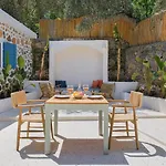 1 Bedroom Luxury Villa - 9687
