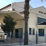 Aymes Hotel