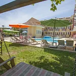 Sevi Hotel