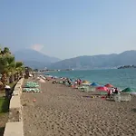Aymes Hotel