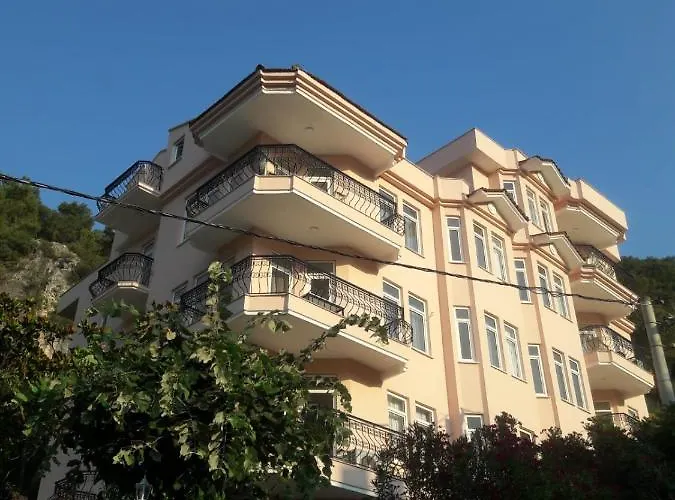 Pembe Koesk Apart Otel