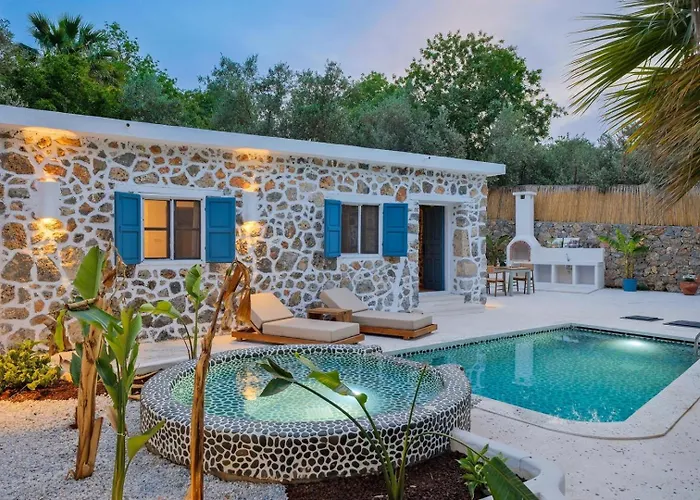 1 Bedroom Luxury Villa - 9687