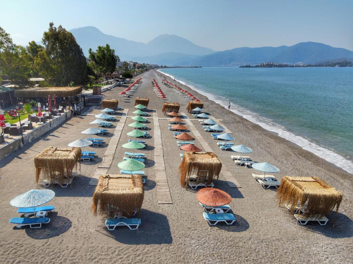 Yuecel Hotel 3*