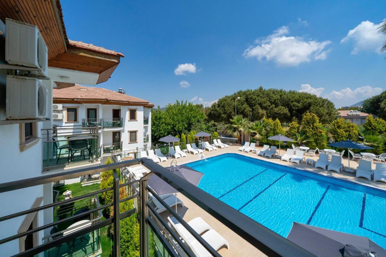 Hotel Qualia *