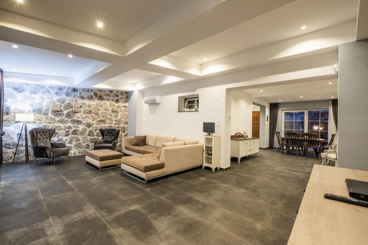 Villa Luxury With Seaview At By Solo