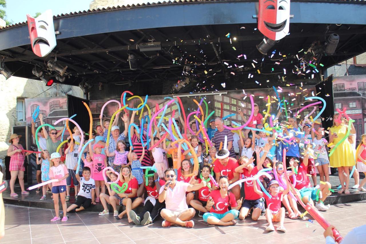 Lykia Botanika Fun & Club