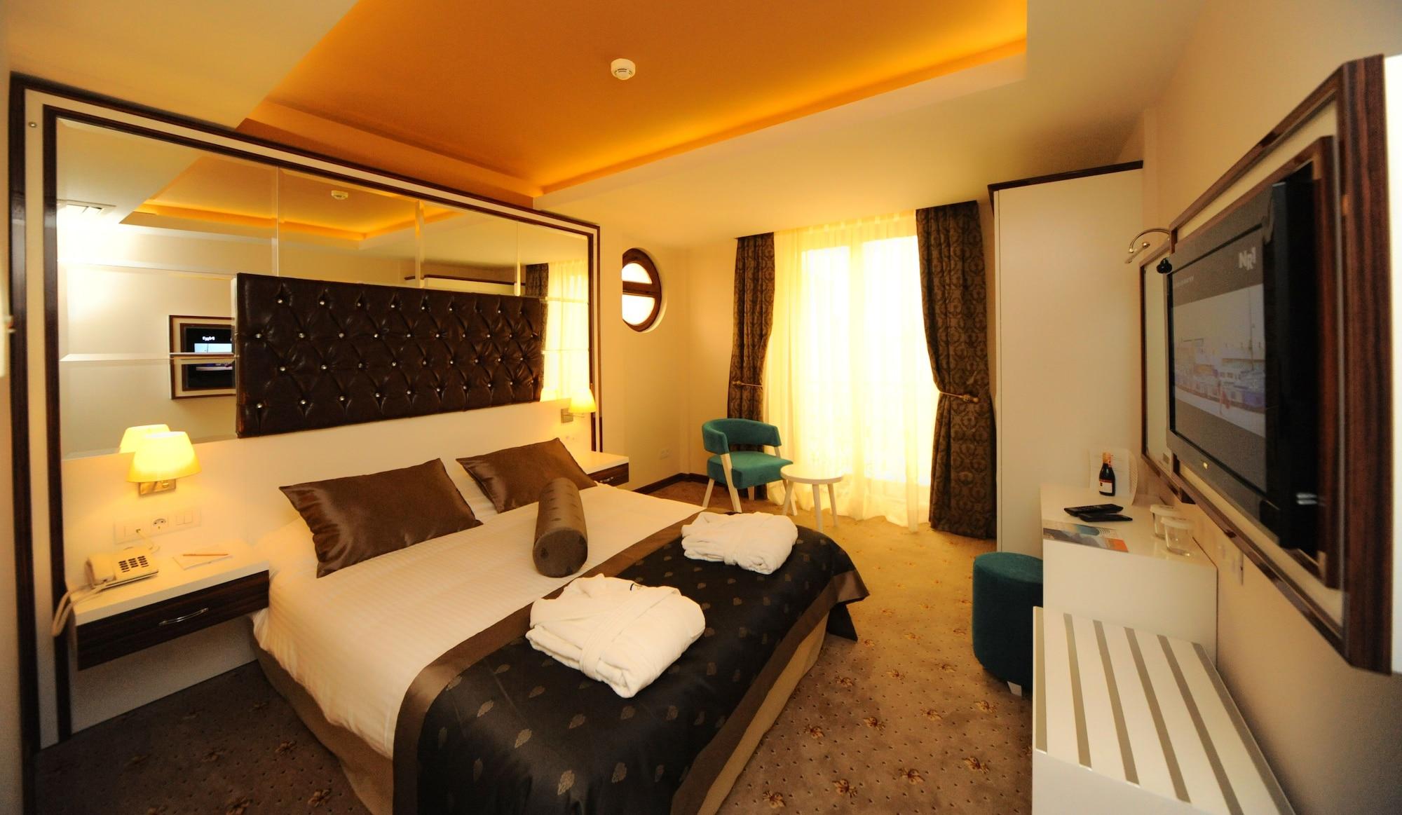 Blueberry Boutique 4*