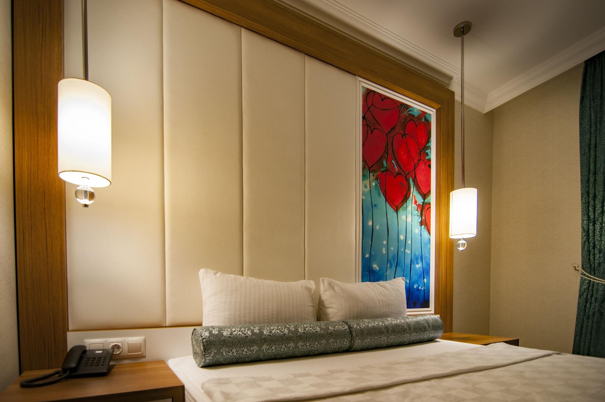 Otel Exelans