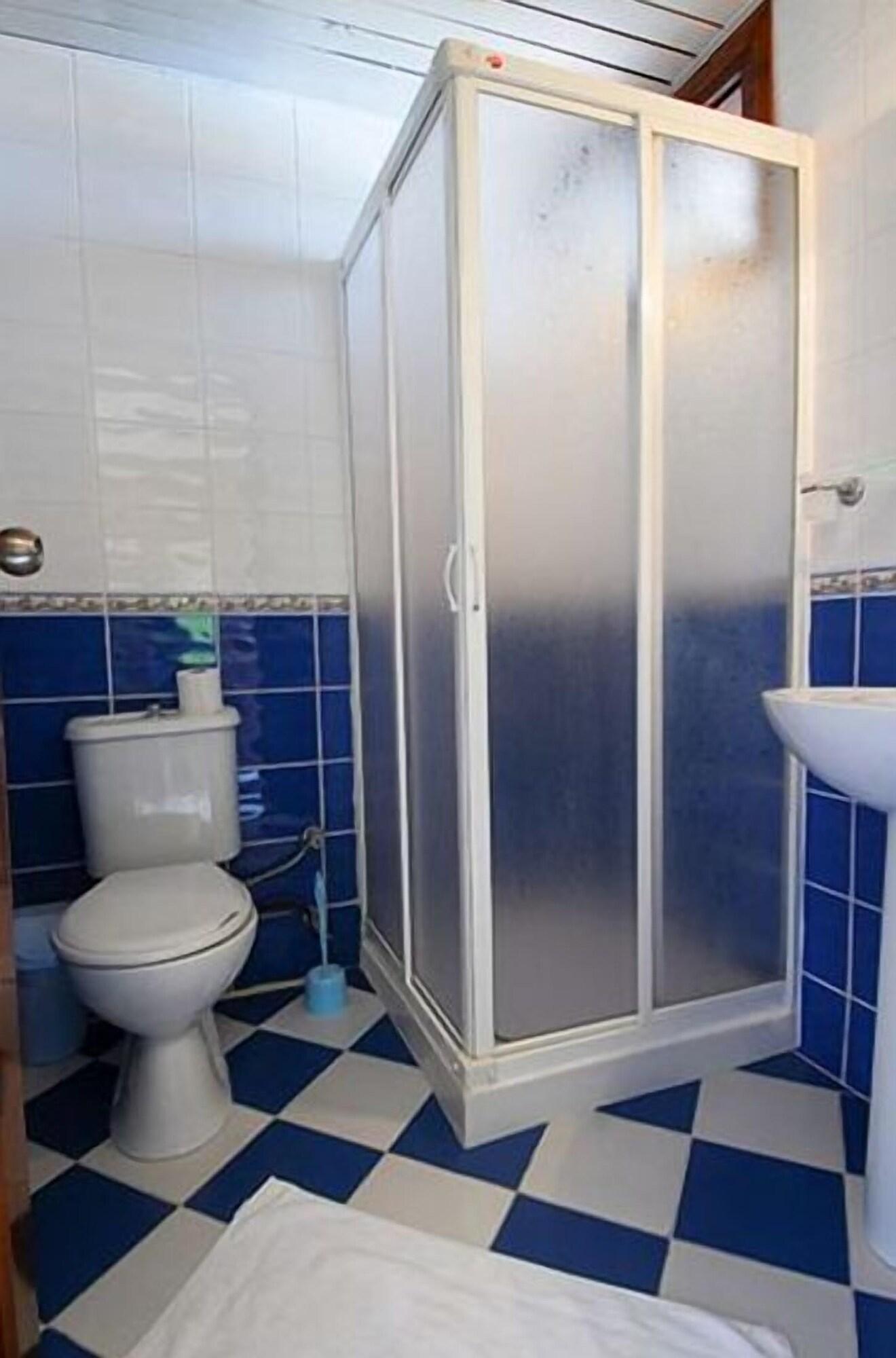 Oykun Otel 3*