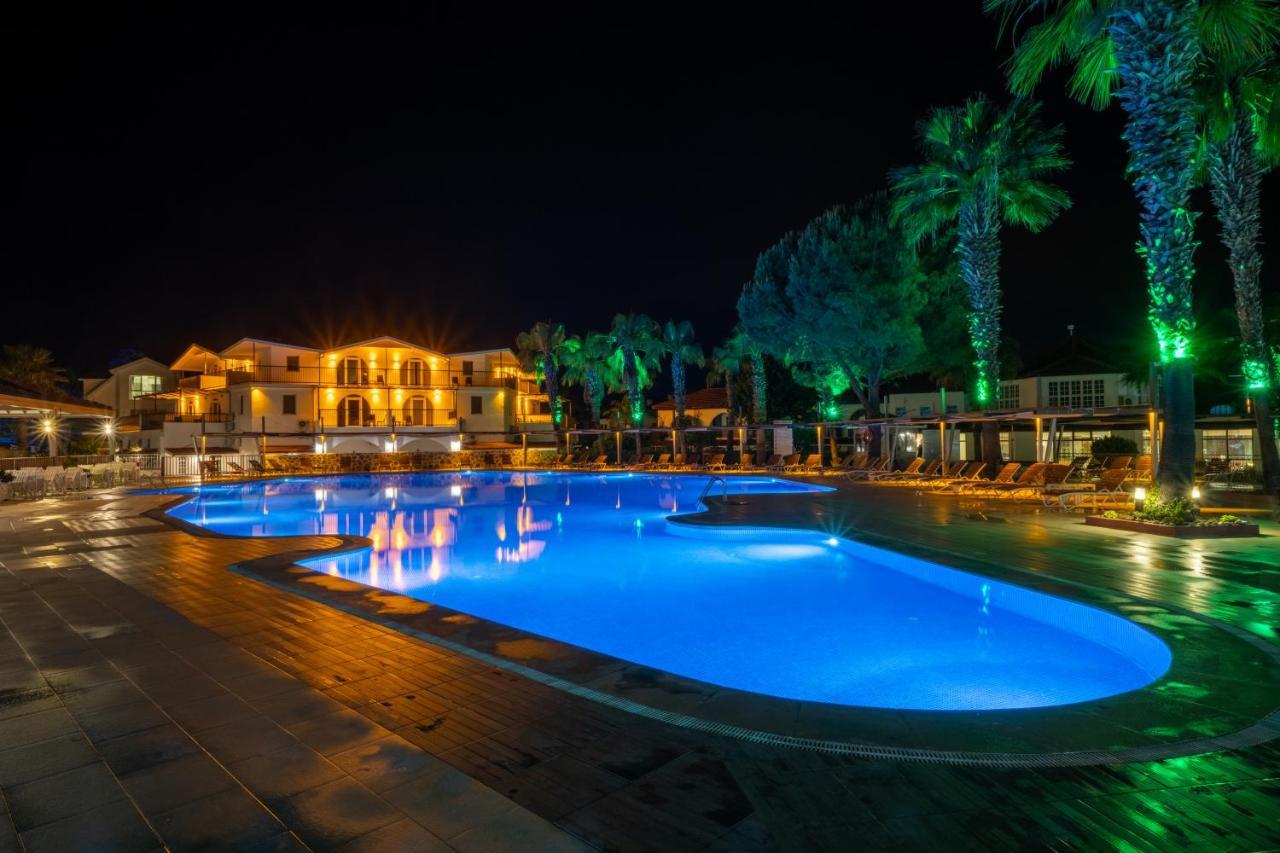 Lykia Botanika Fun & Club Otel