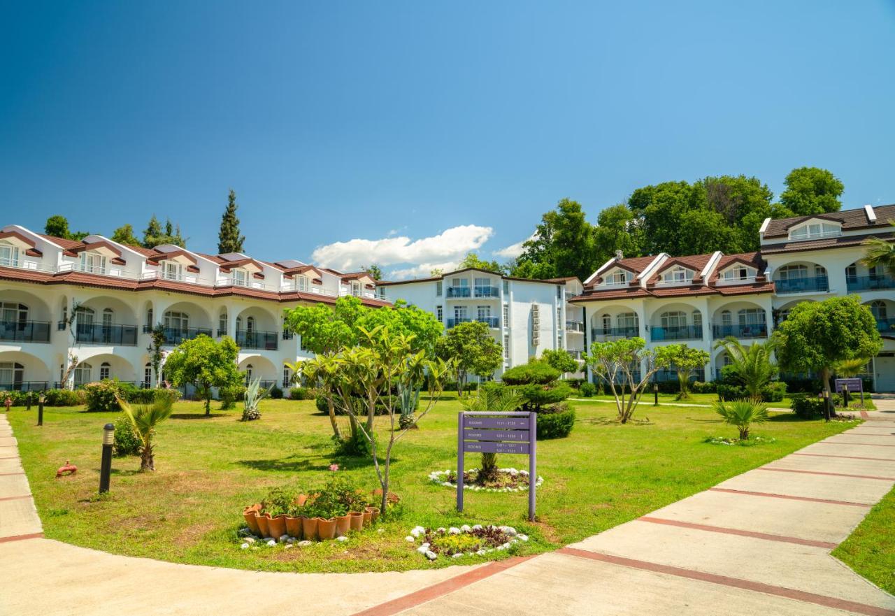 Otel Lykia Botanika Fun & Club 4*