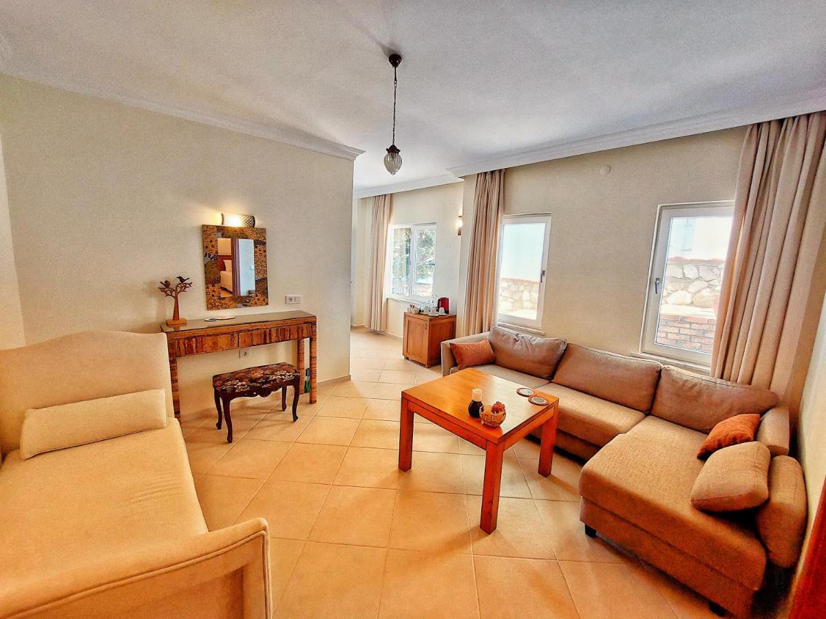 Ece Sovalye Island Hotel