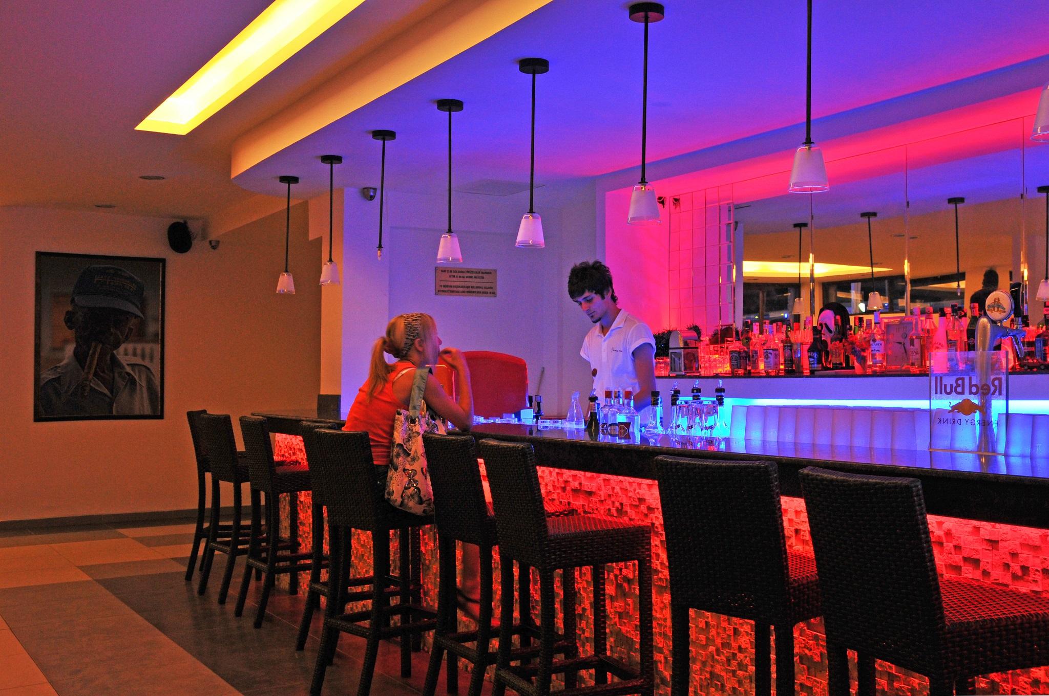 Nicholas Park Otel