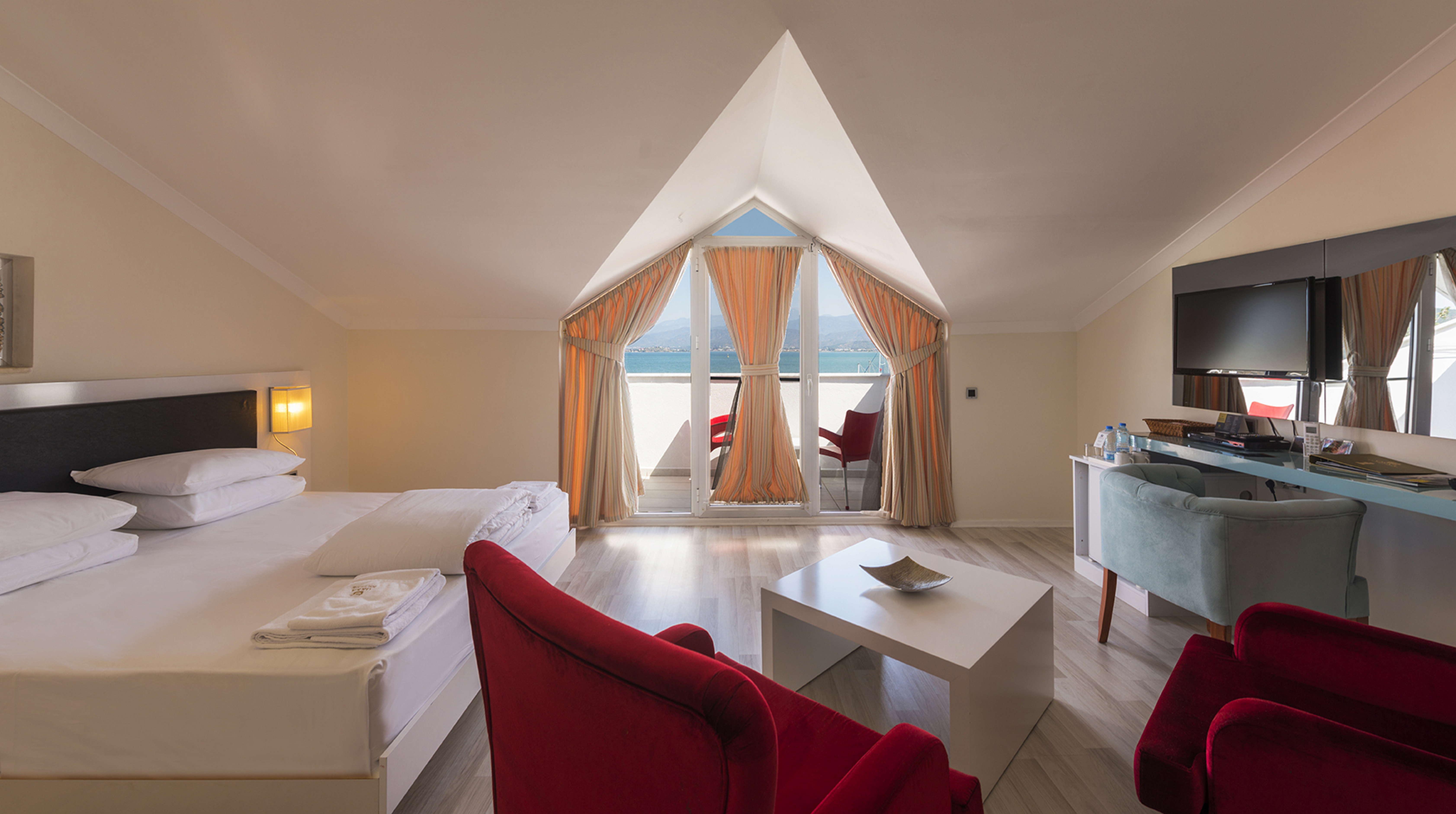 Orka Boutique Hotel 3*