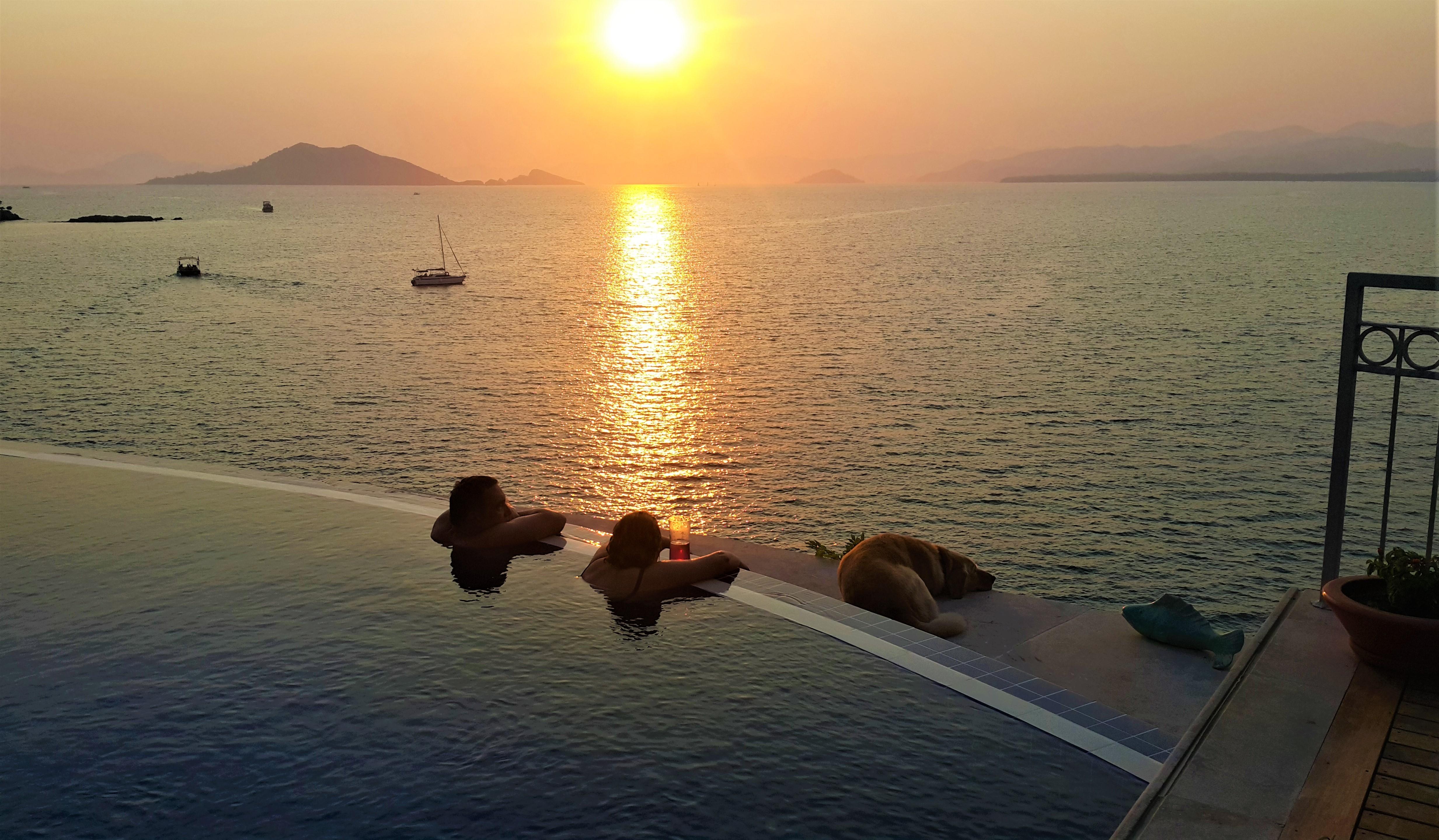Hotel Ece Sovalye Island 4*