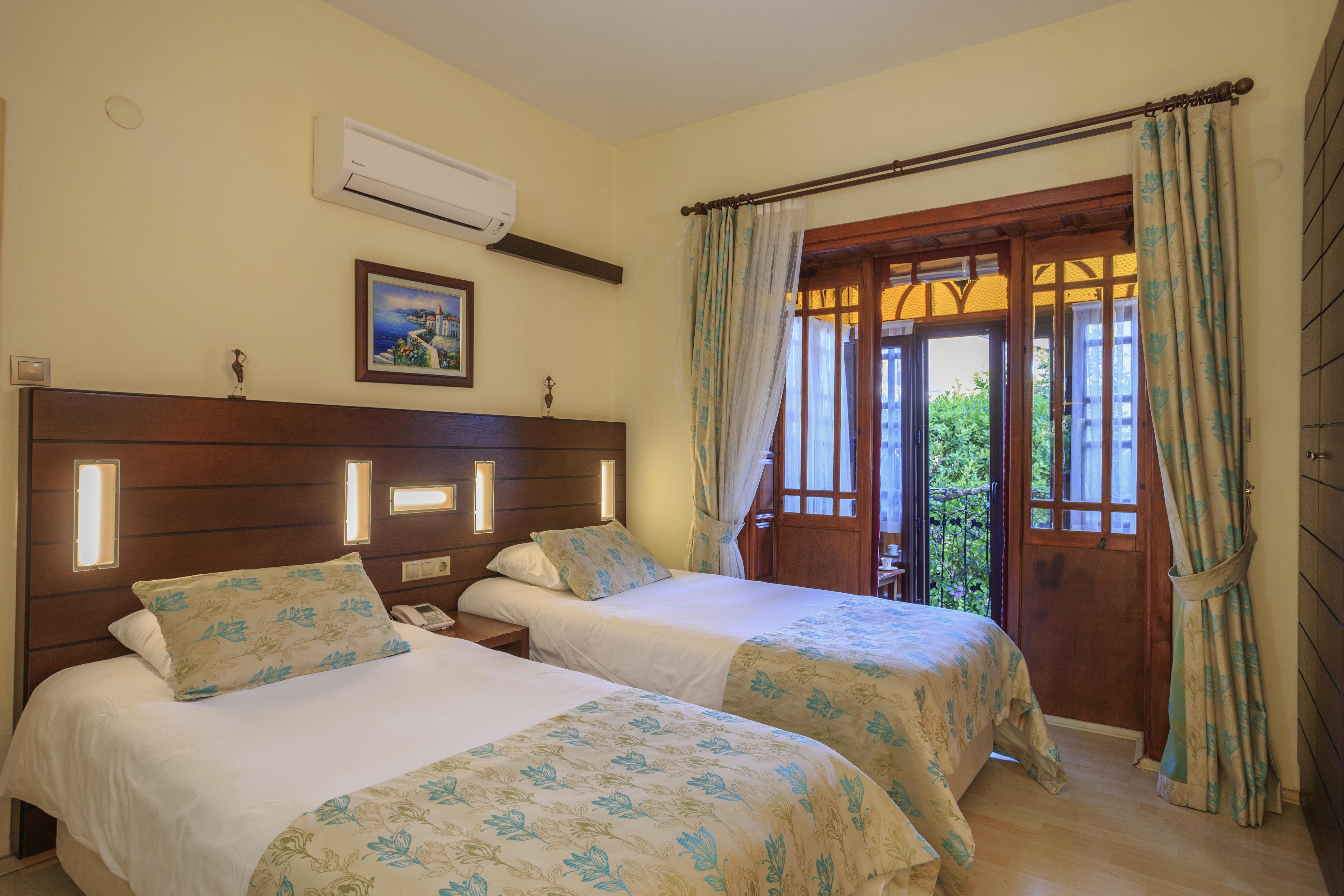 Otel Daffodil 3*