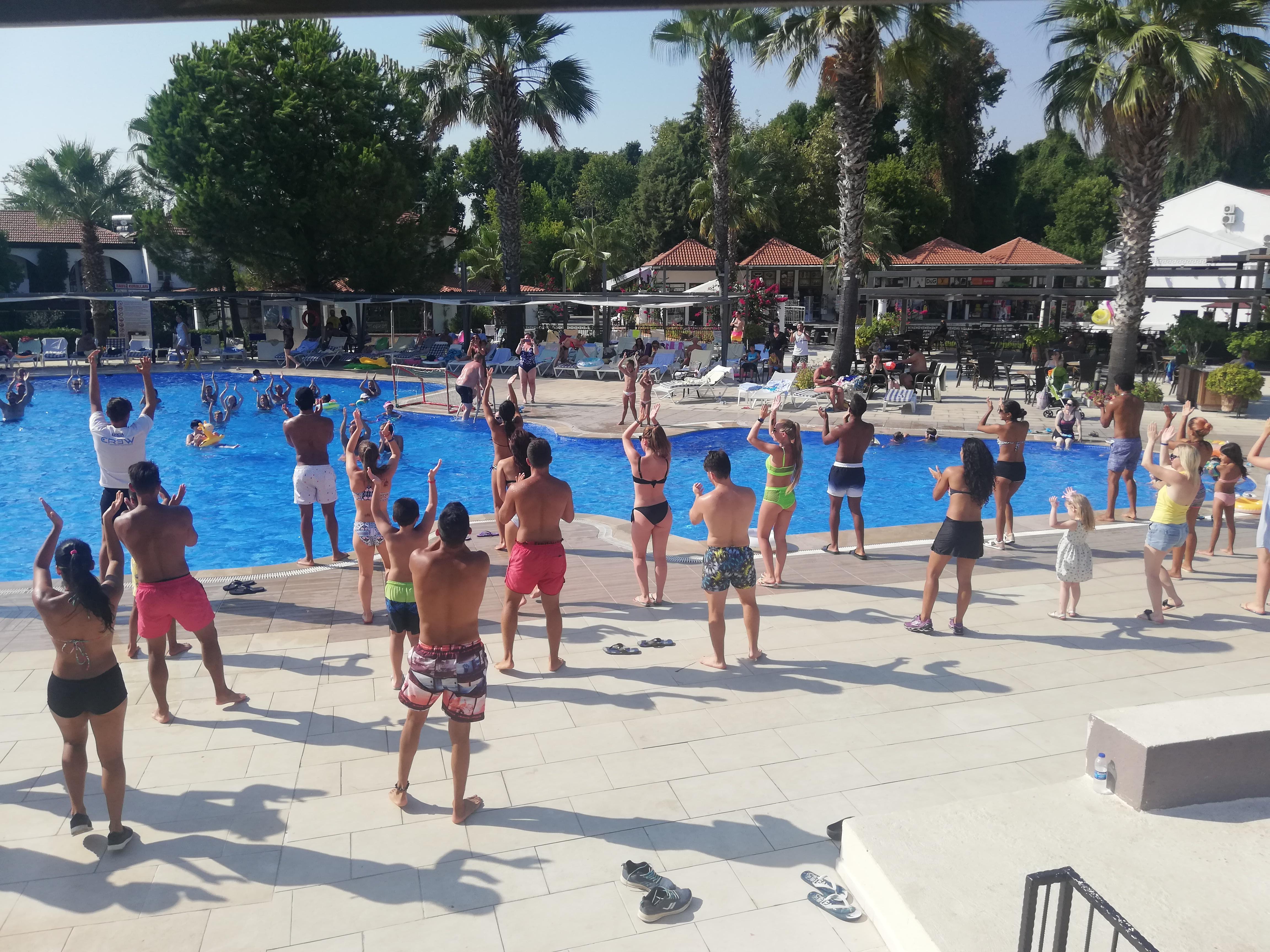 Lykia Botanika Fun & Club 4*