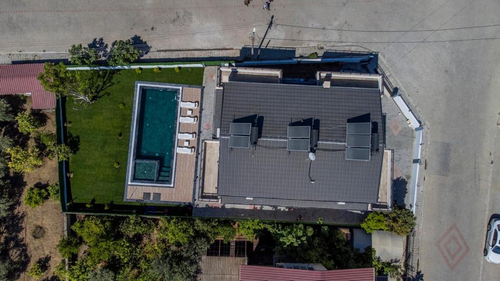 Havuzlu Sitede Luks Tatil Evi - Zeybek Apart 2