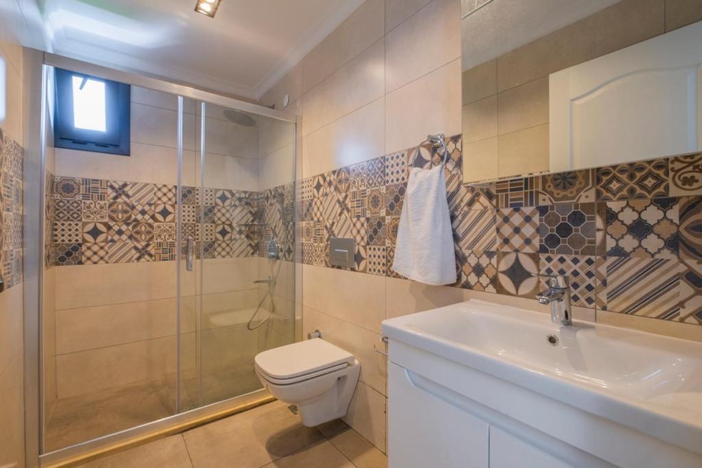 Havuzlu Sitede Luks Tatil Evi - Zeybek Apart 2 Apartment Fethiye
