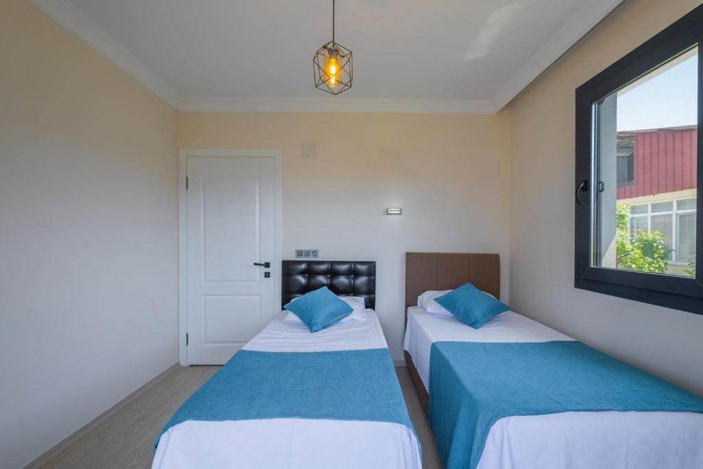 Havuzlu Sitede Luks Tatil Evi - Zeybek Apart 2