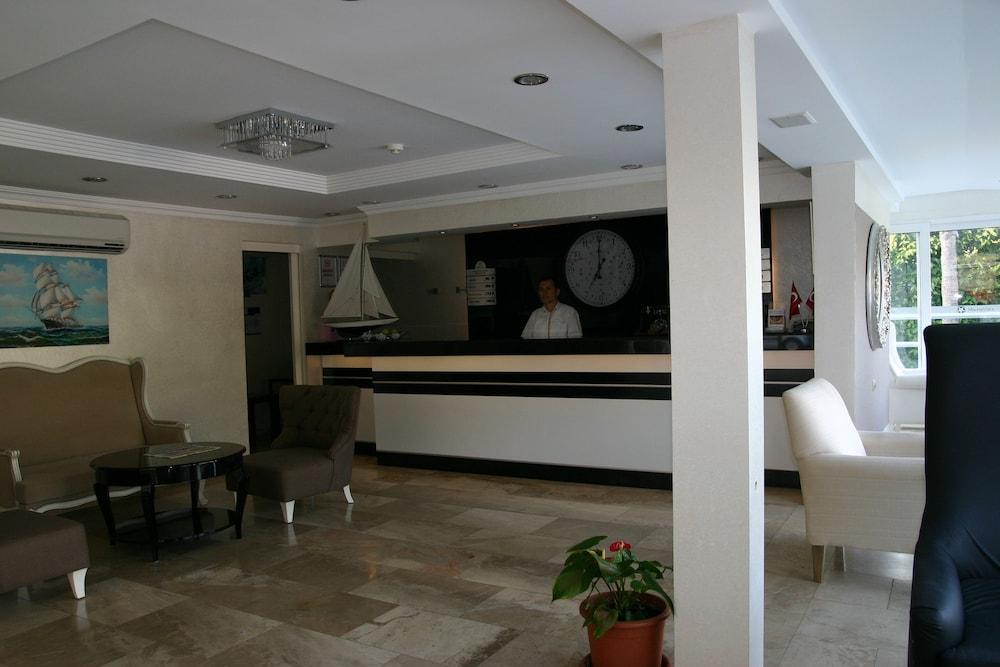 Marina Boutique Hotel Hotel