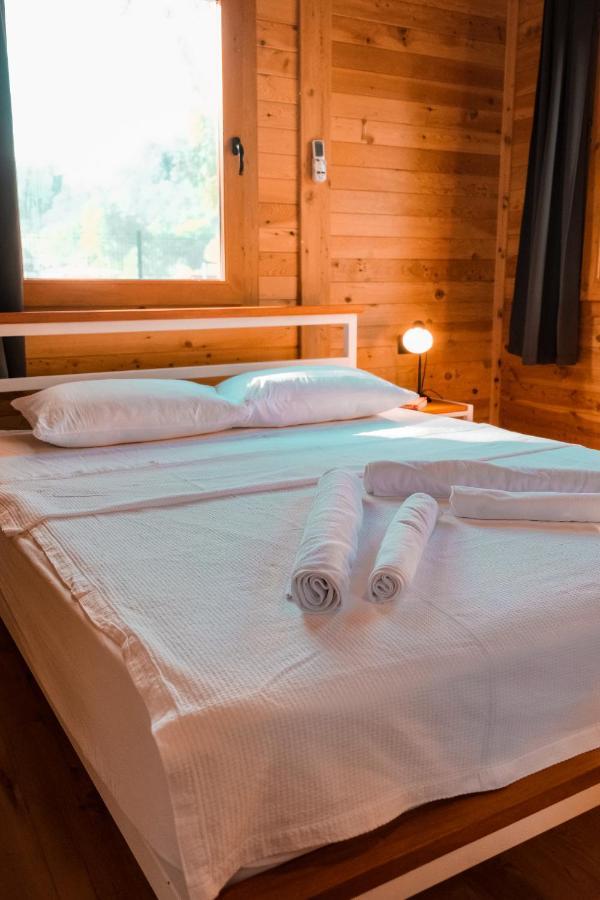 Inlice Uenzile Inlice Kamp *