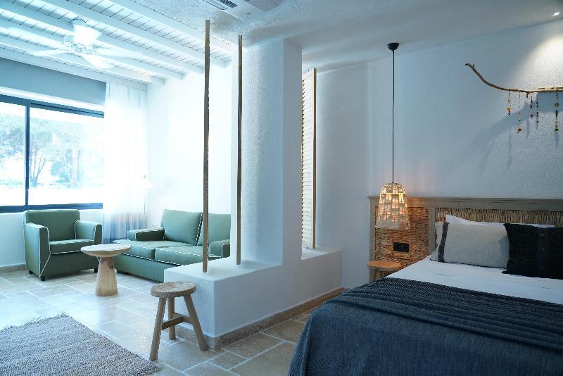 Yacht Boheme Hotel-boutique Class - Adults Only Hotel