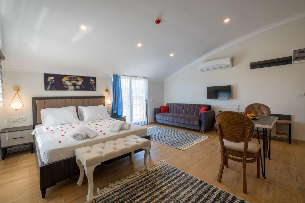 Aparthotel Tanrise 5*