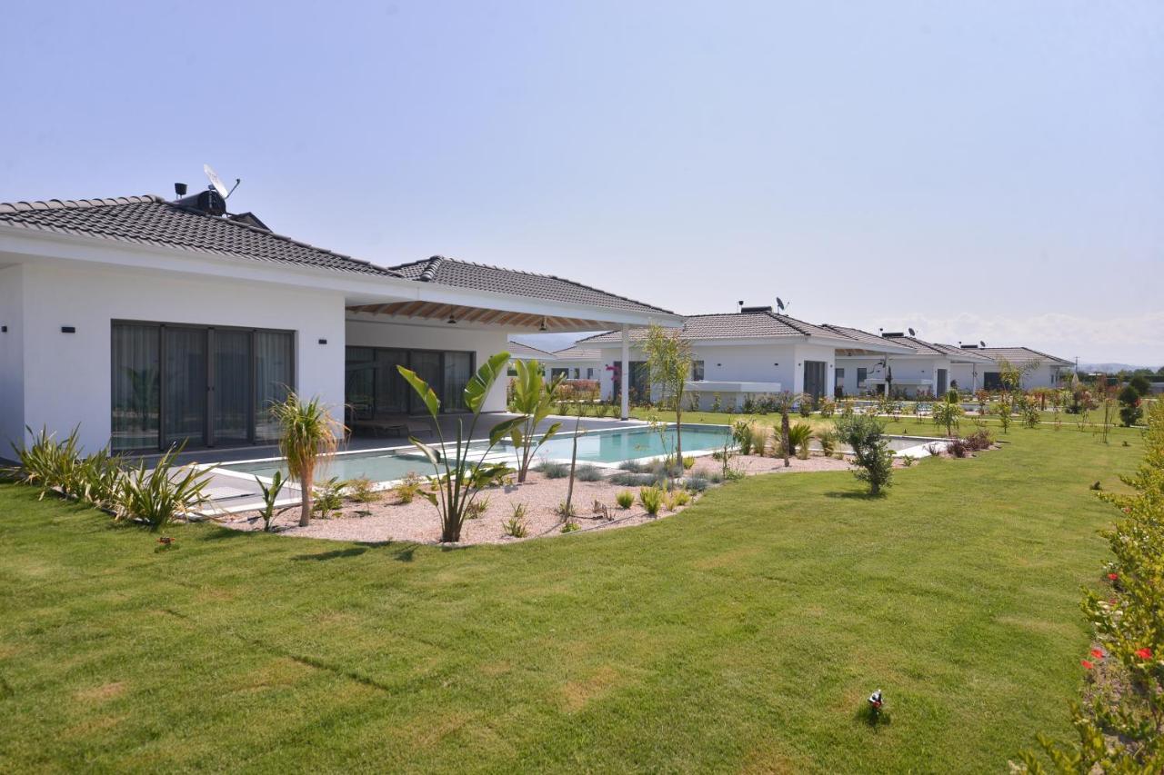Ramos Villalari Villa *