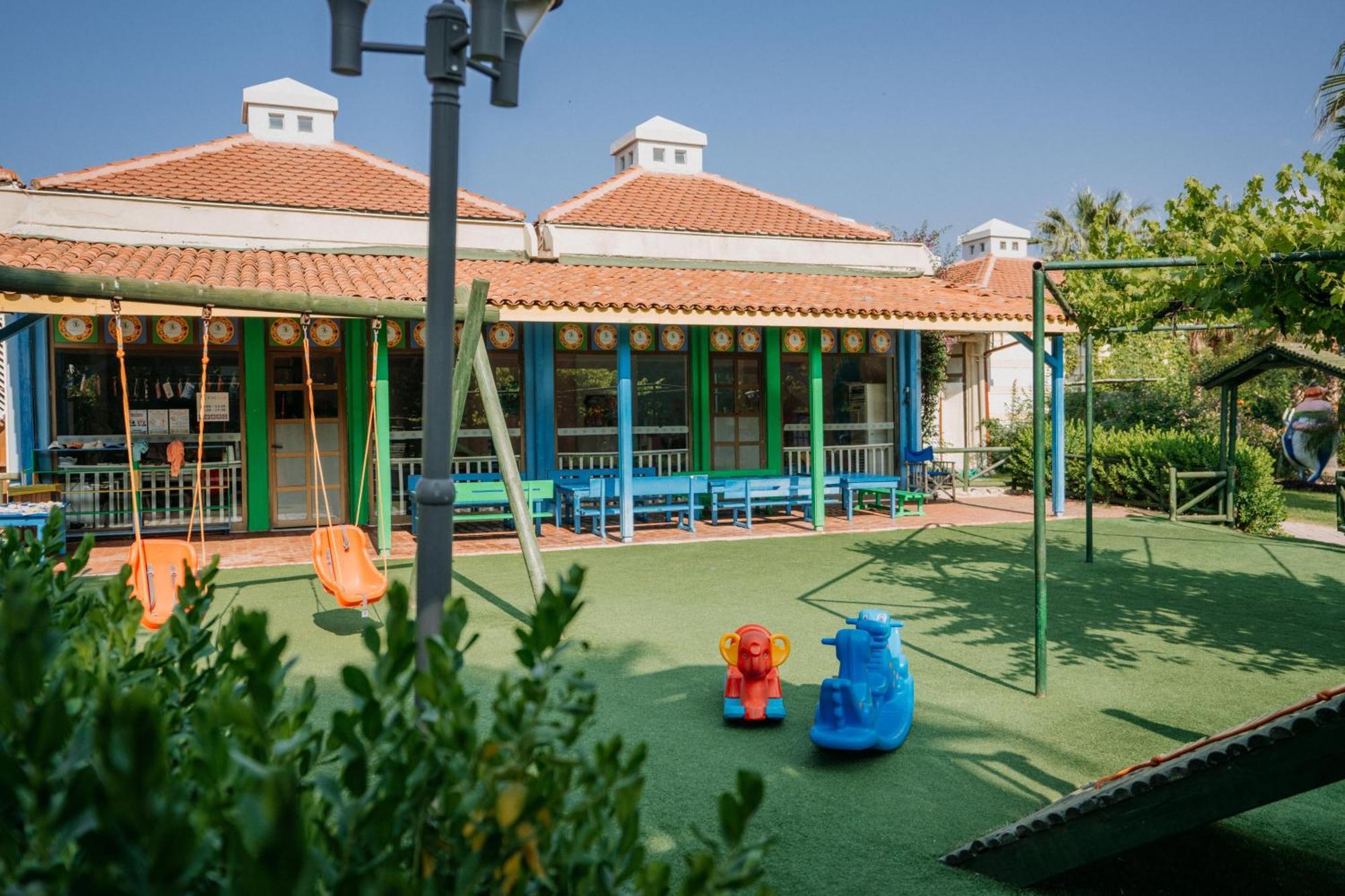 Club Tuana Resort