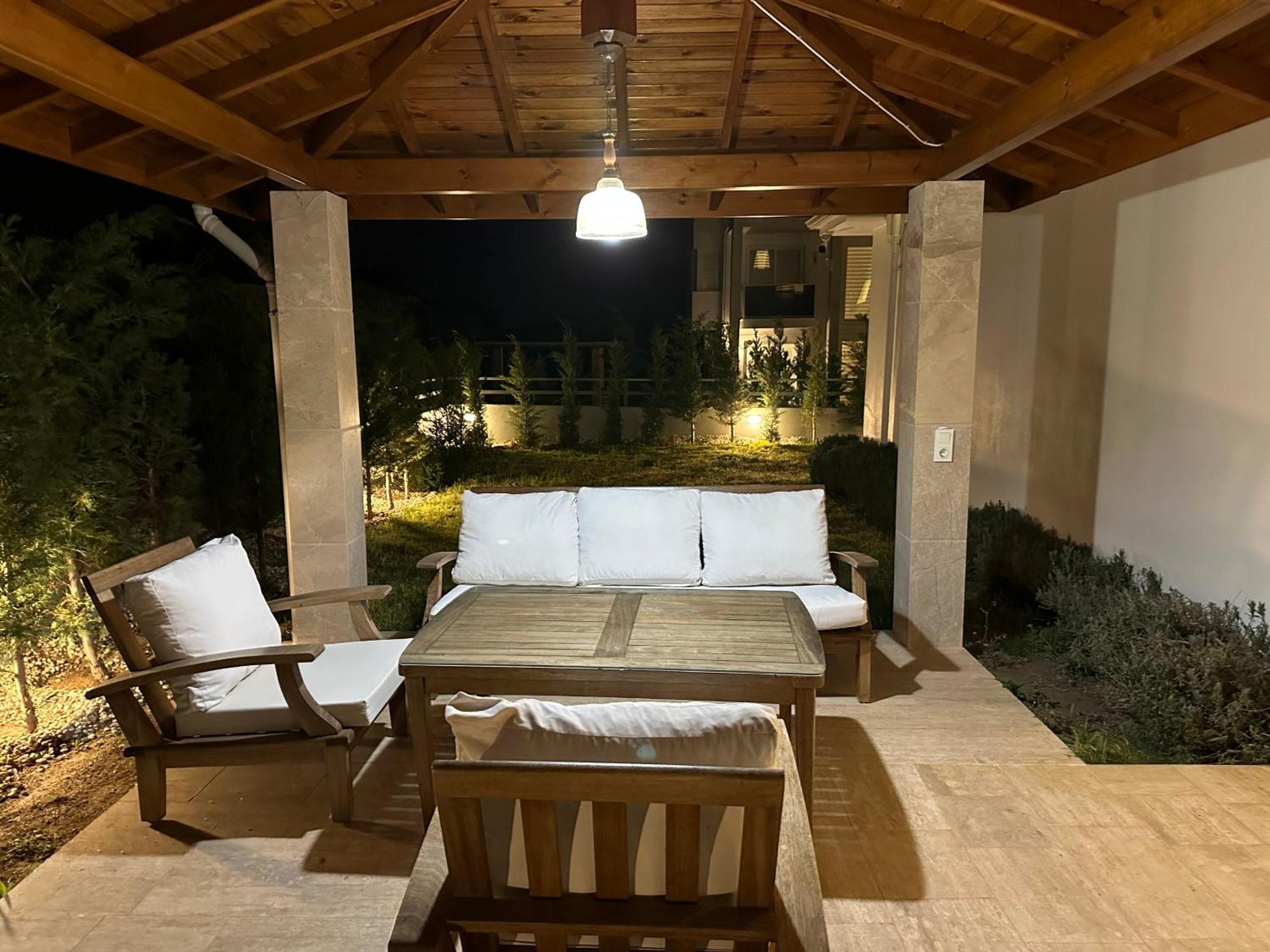 Sunshine Villa