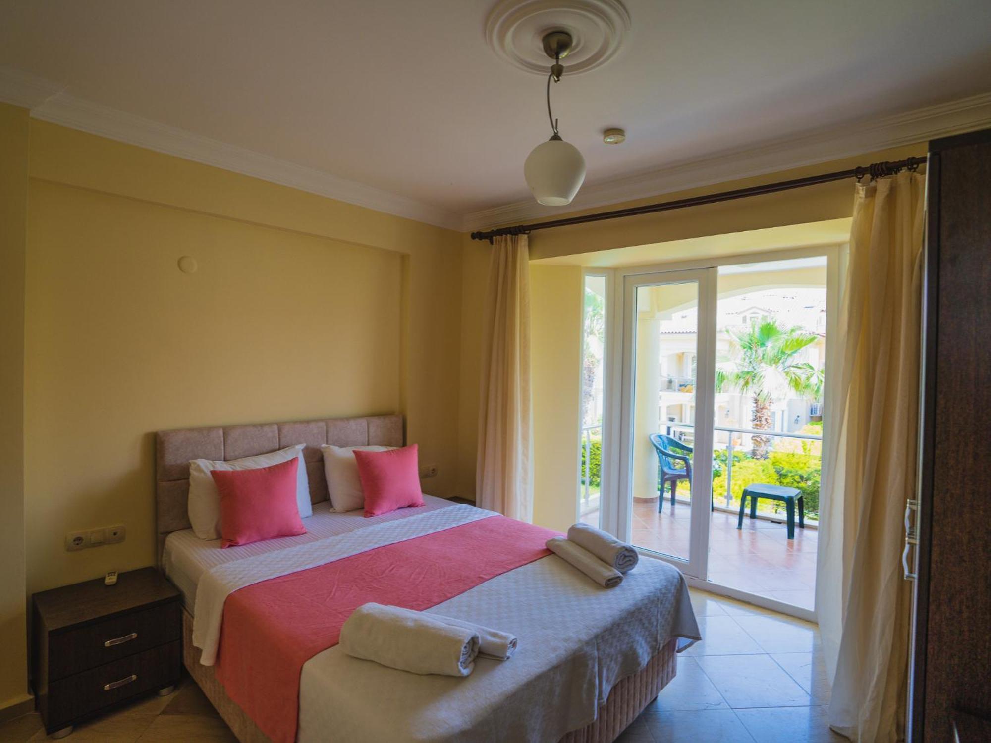 Sunset Aqua Lettings Apart Otel *