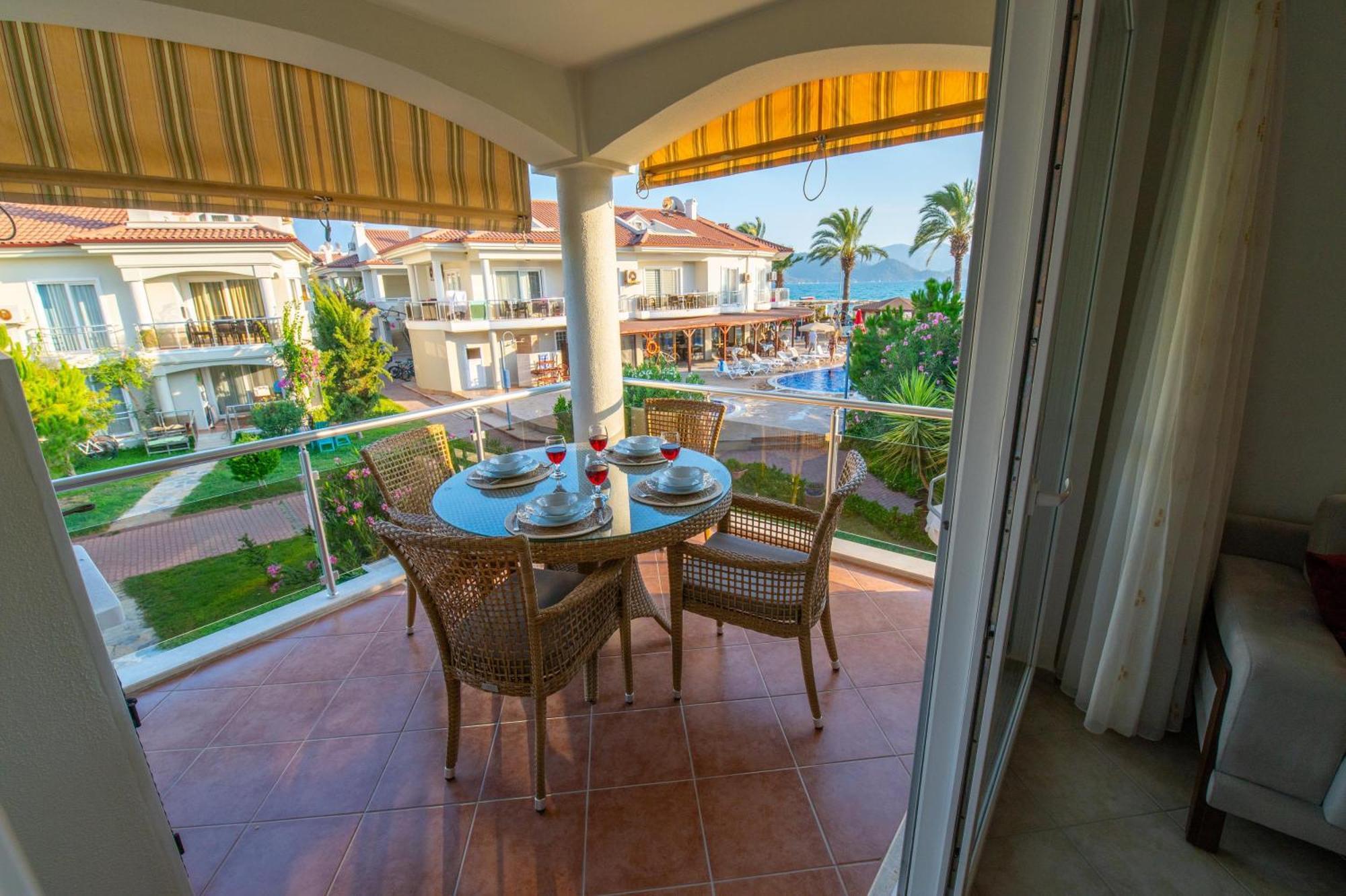 Sunset Aqua Lettings *