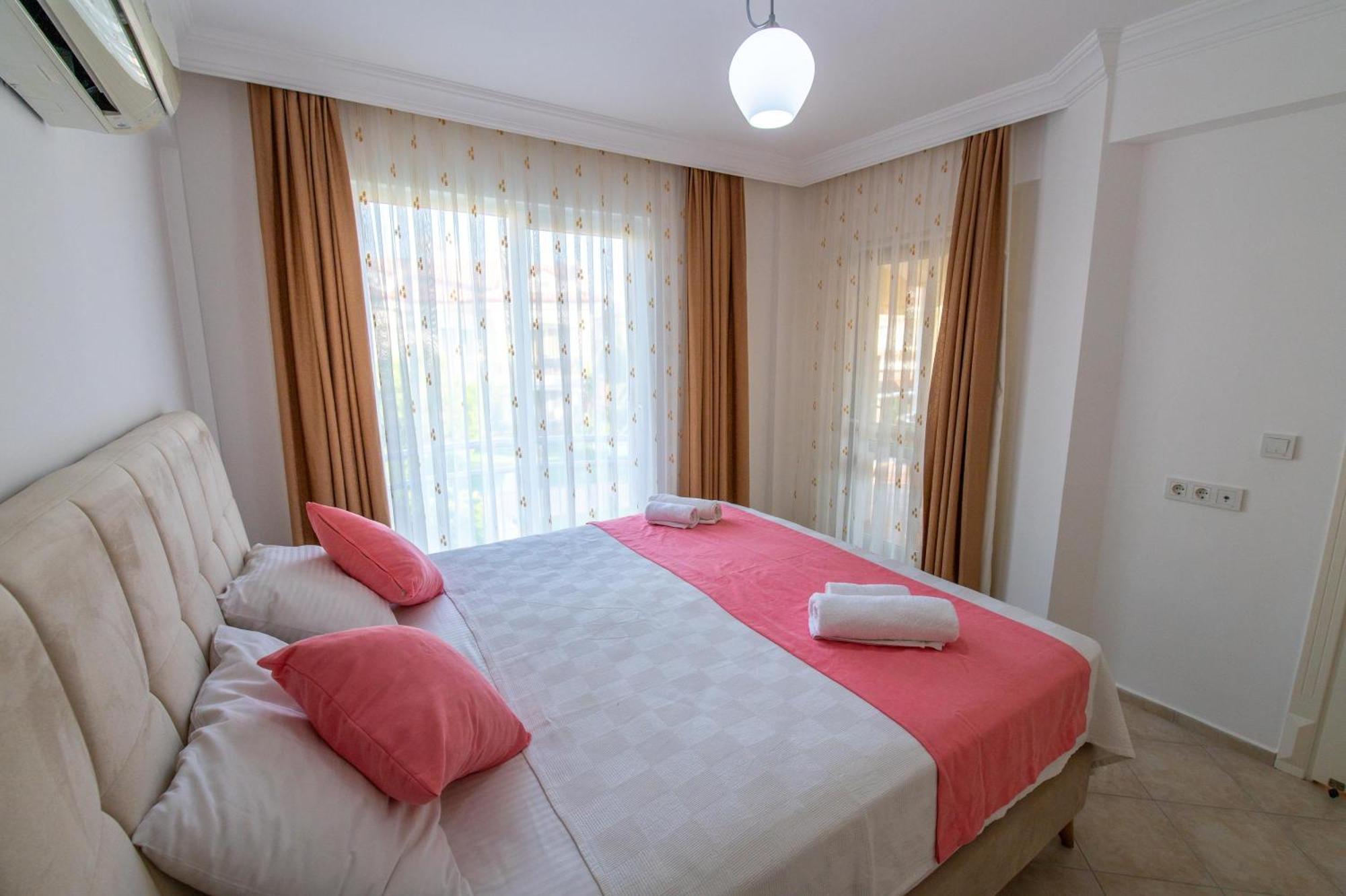 Sunset Aqua Lettings Apart Otel Fethiye