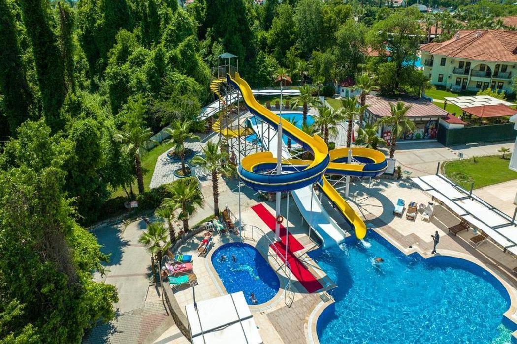Lykia Botanika Fun & Club Otel