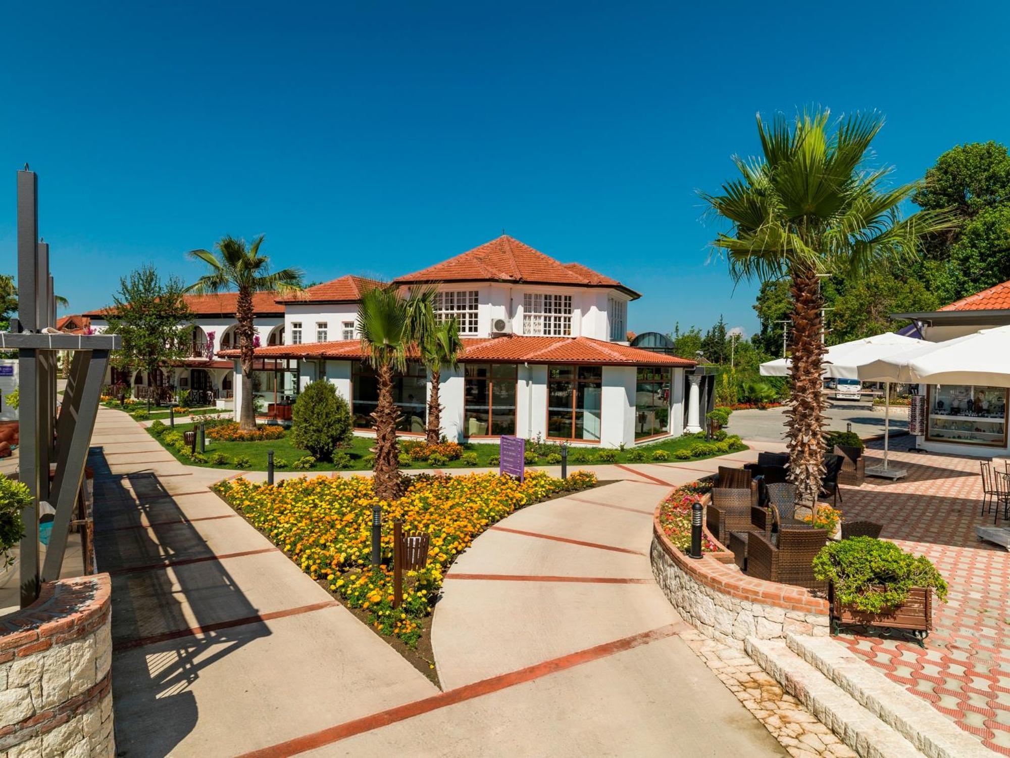 Otel Lykia Botanika Fun & Club Fethiye