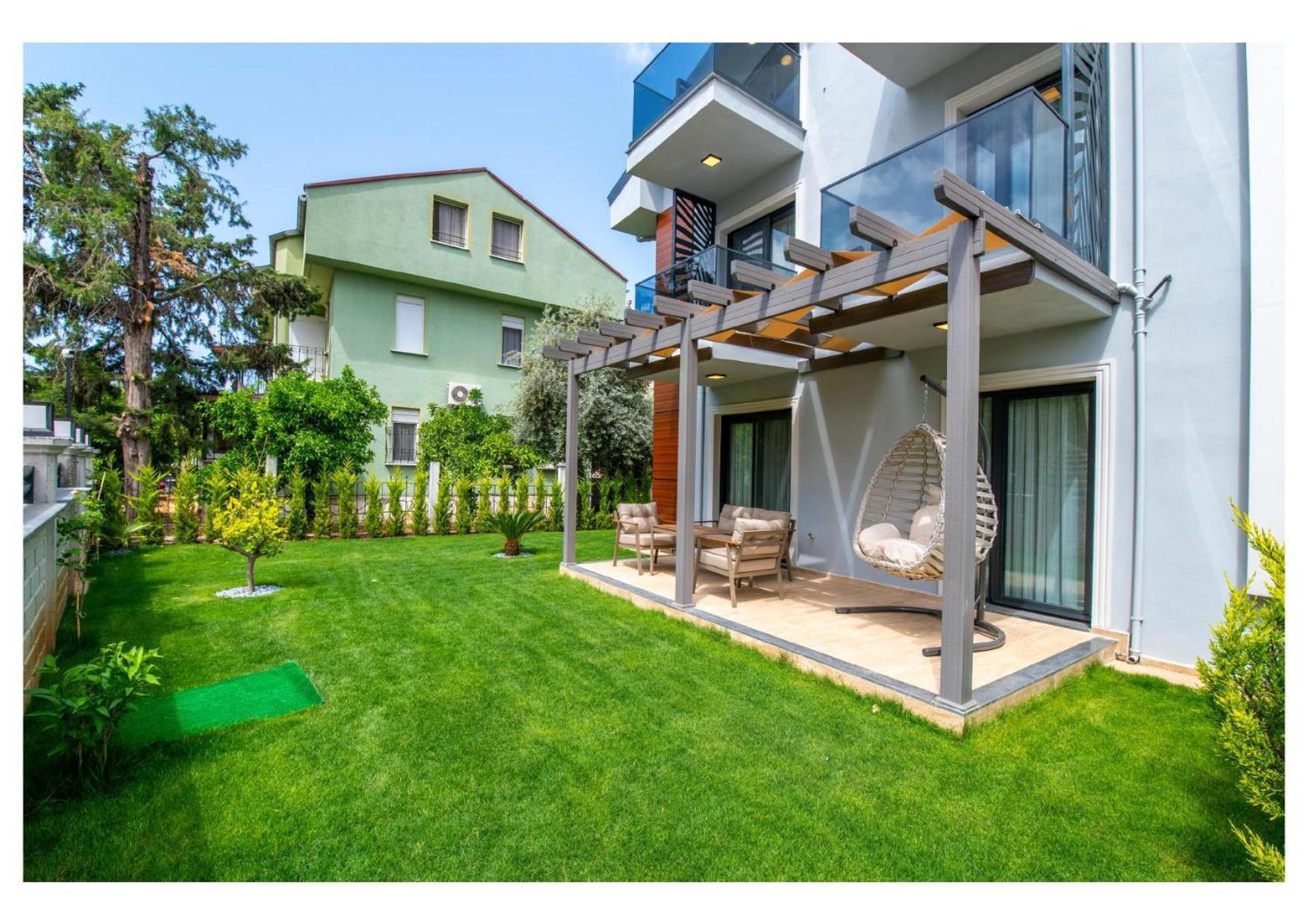 Royal Luxury Homes