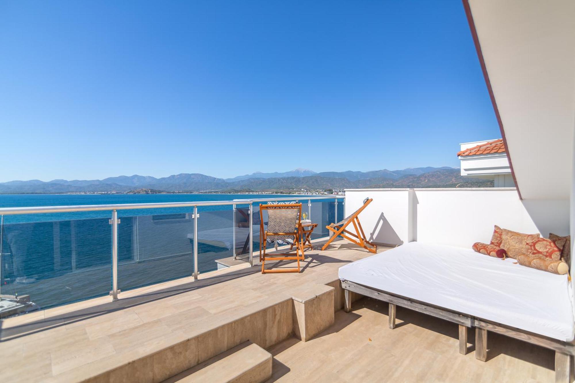 Sofia Ada Bed & Breakfast *