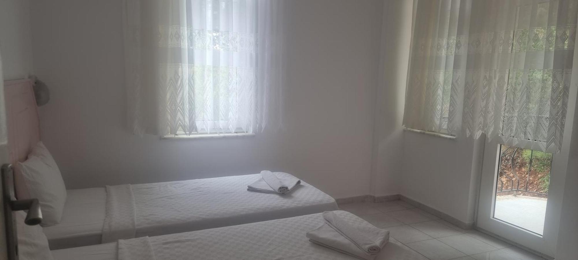 Pembe Kosk Apart * Fethiye