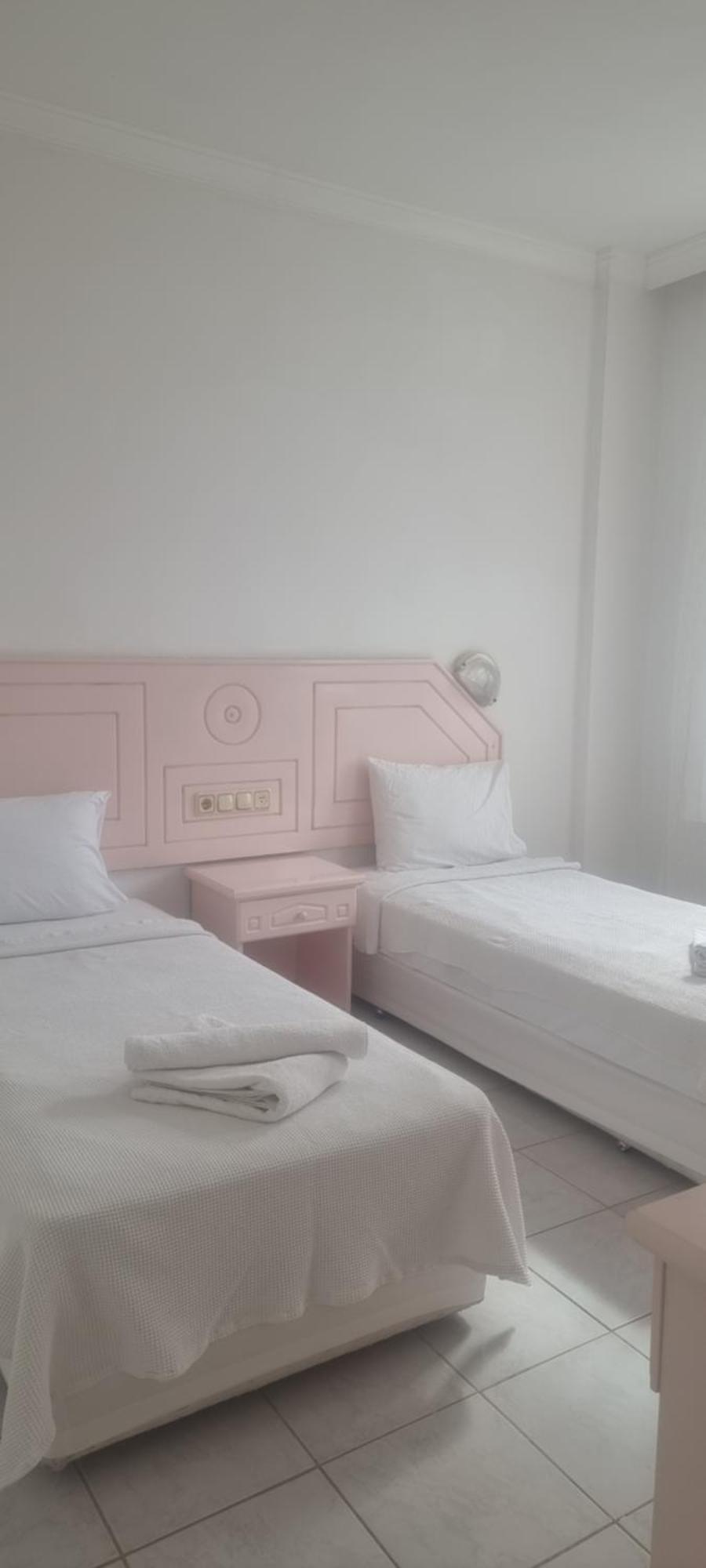 Aparthotel Pembe Kosk Apart *