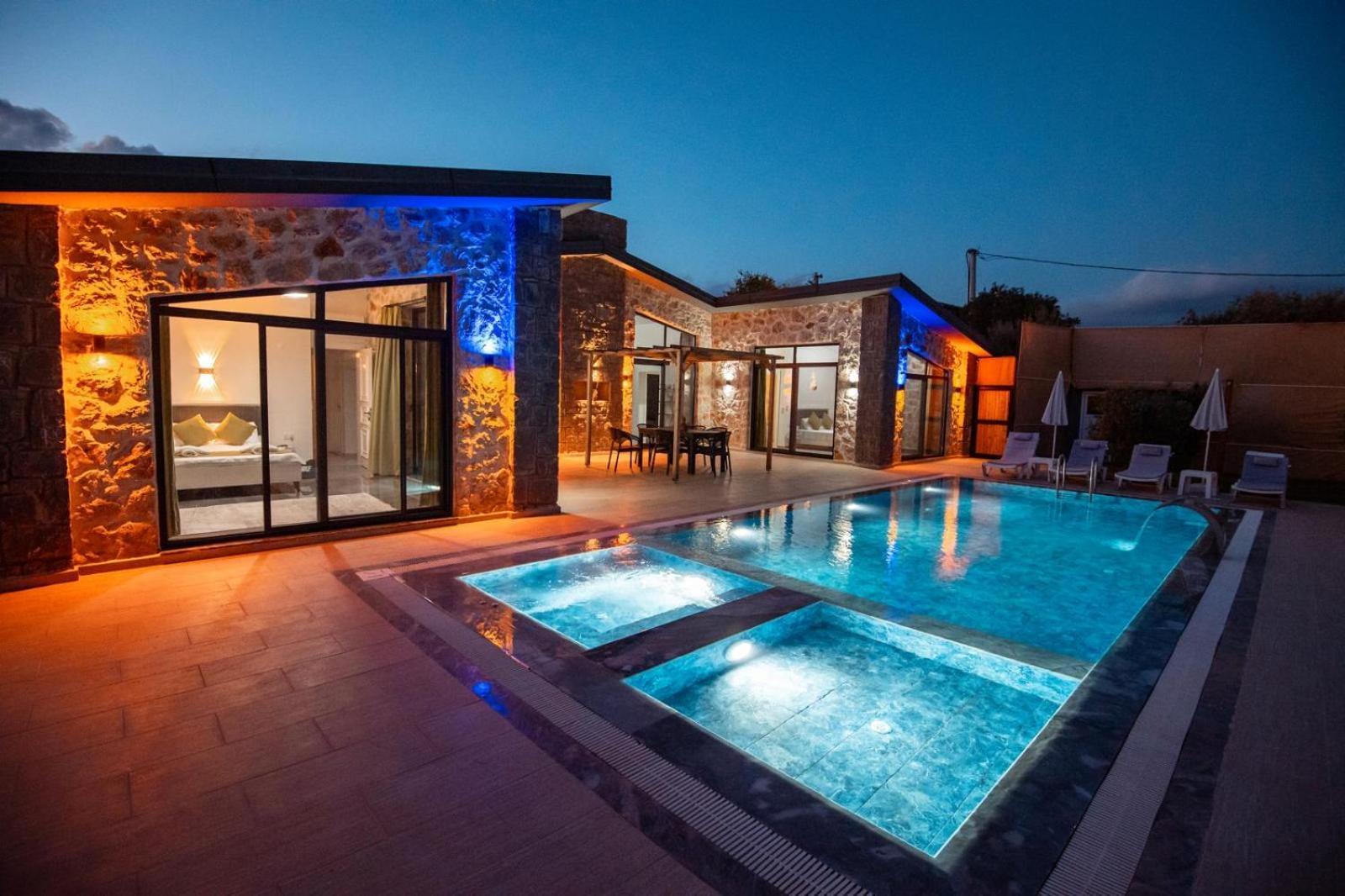 Villa Samatagold *
