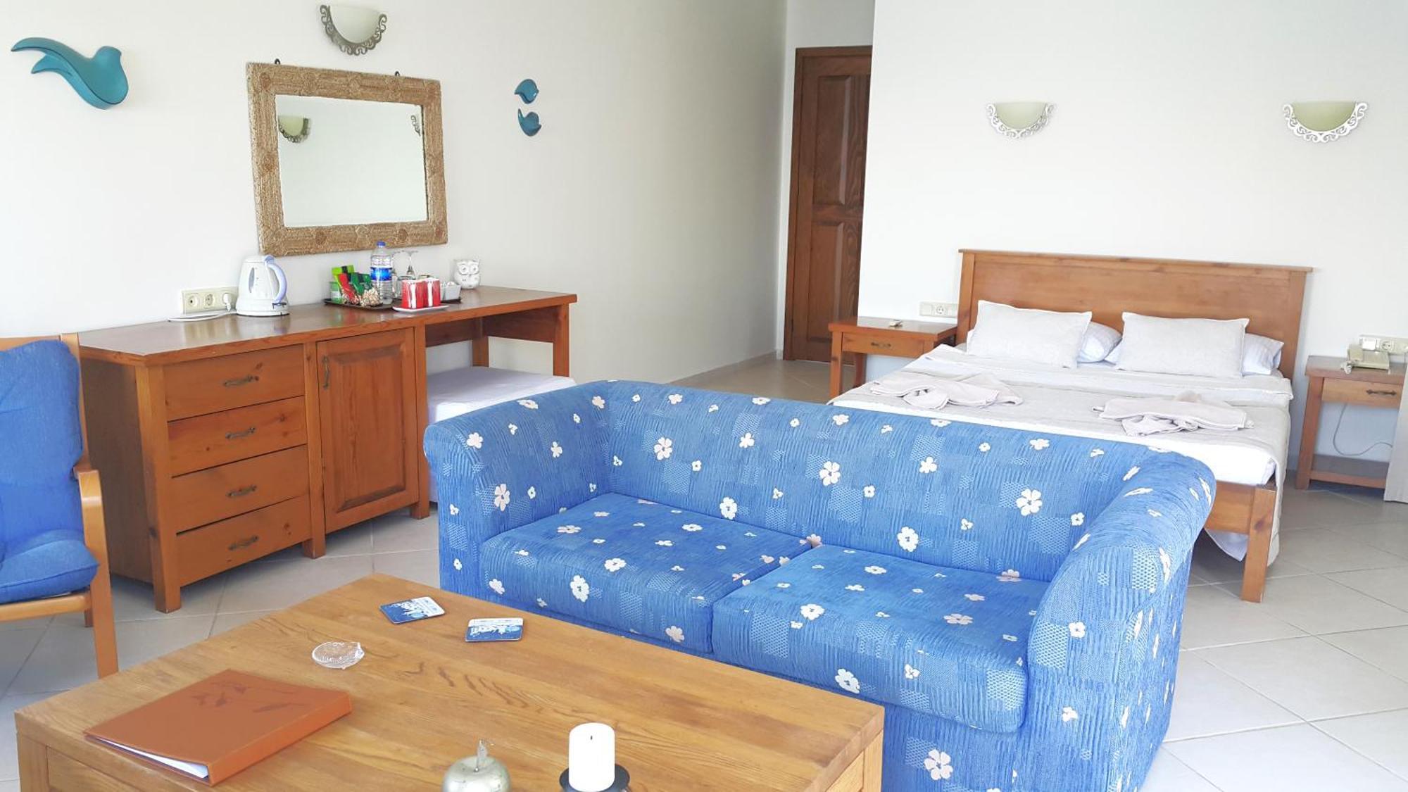 Hotel Ece Sovalye Island