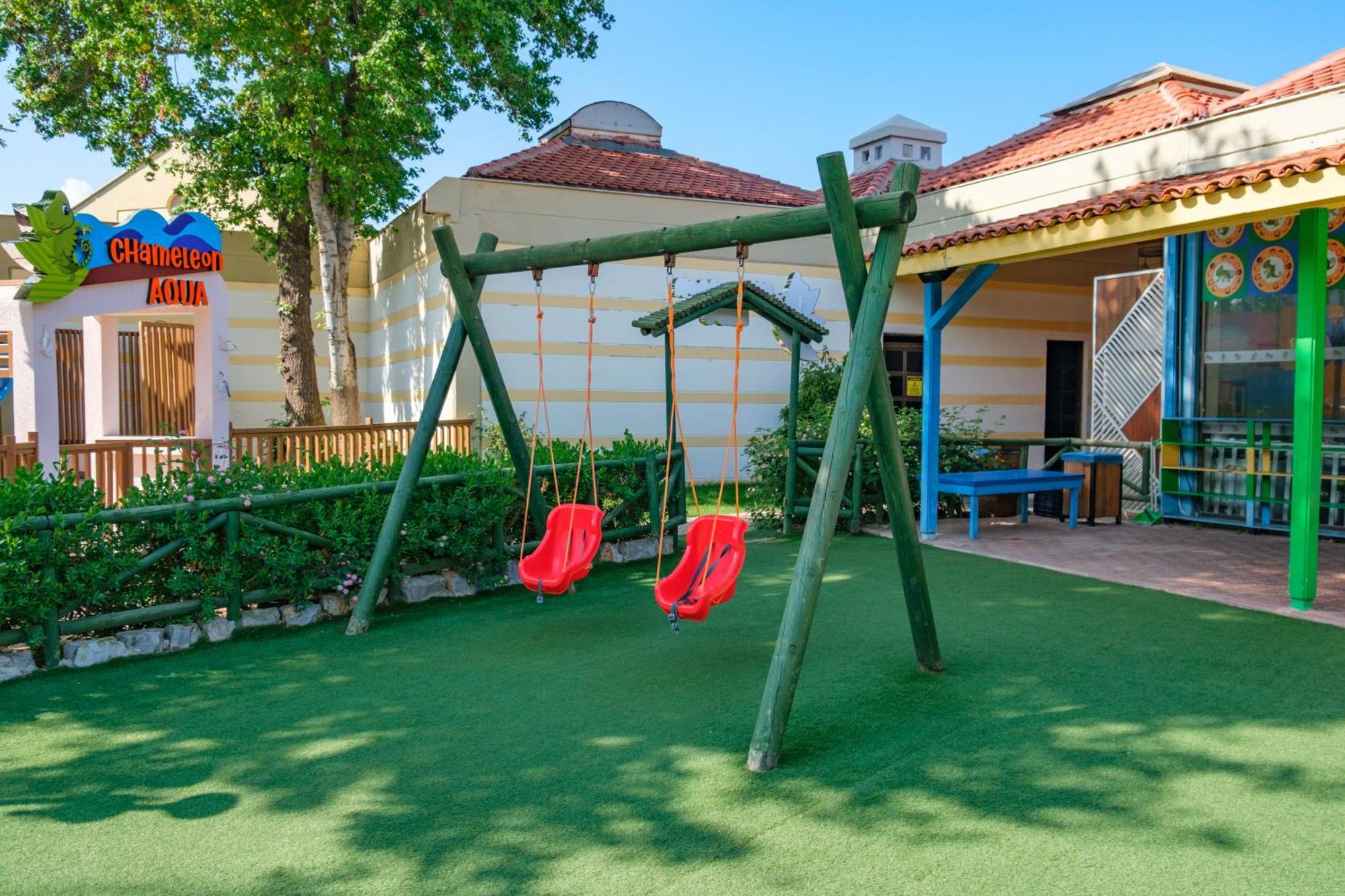 Club Tuana Resort