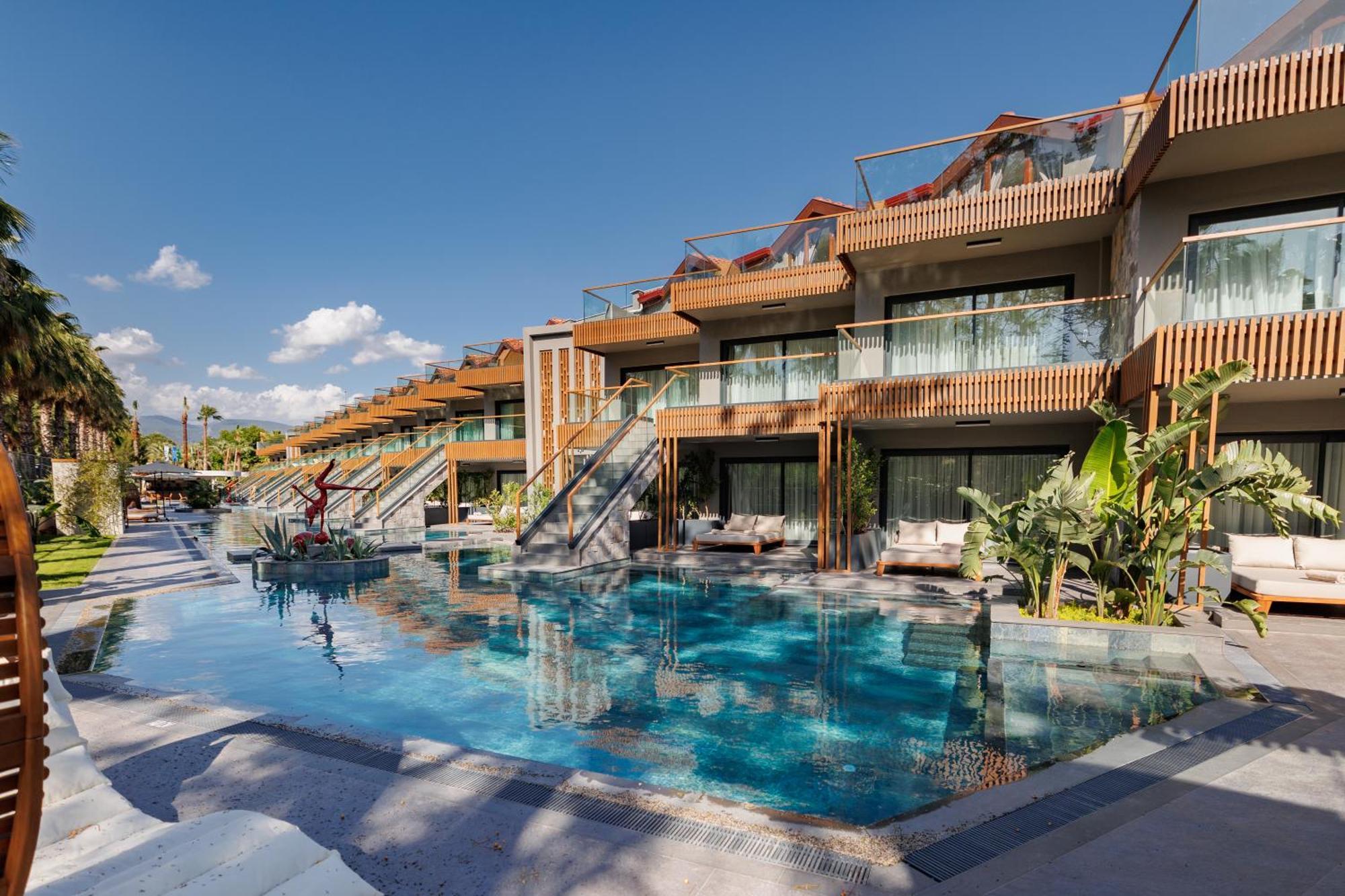 Resort Club Tuana 5*