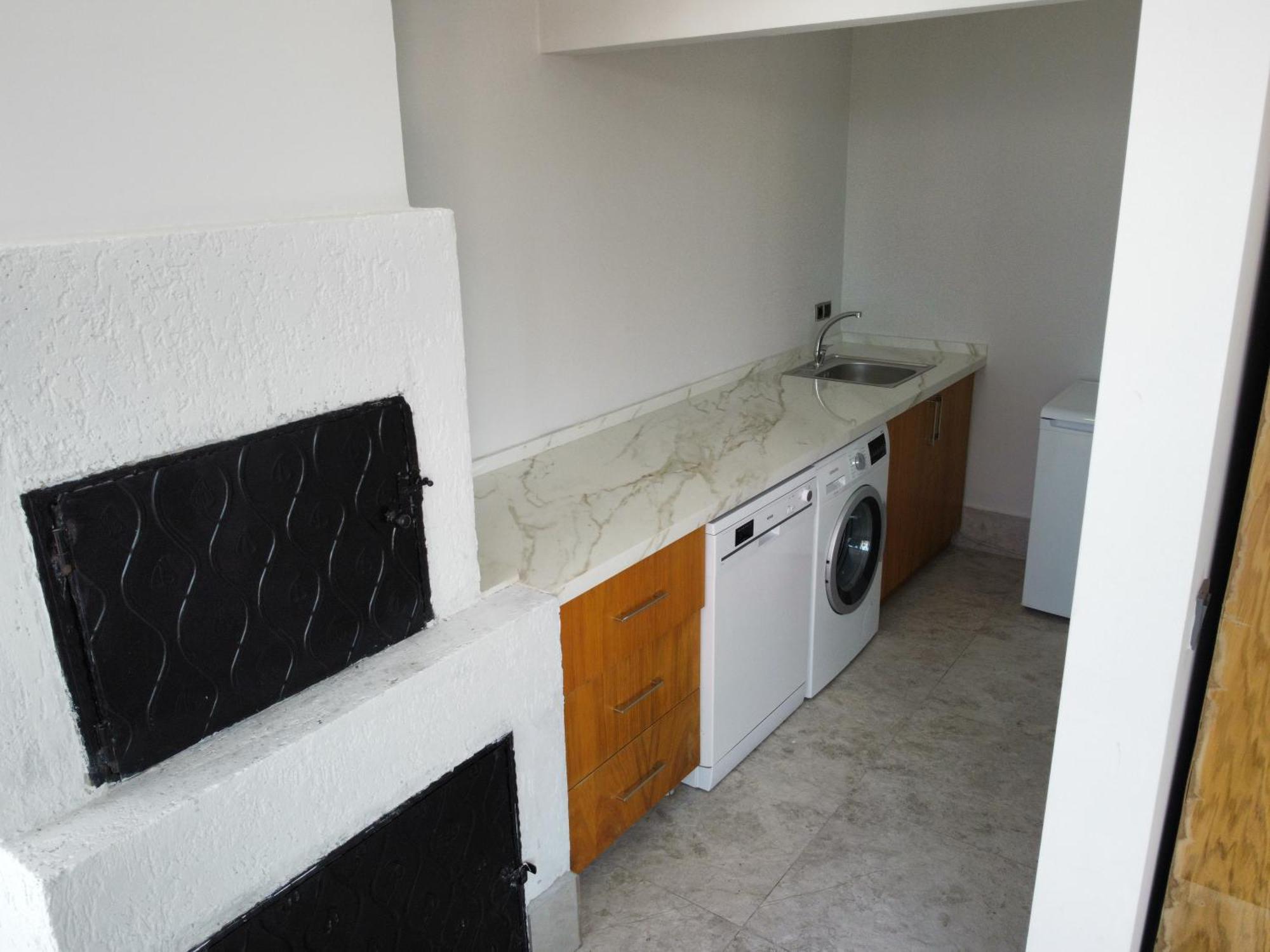 Suna Suits Gasthuis
