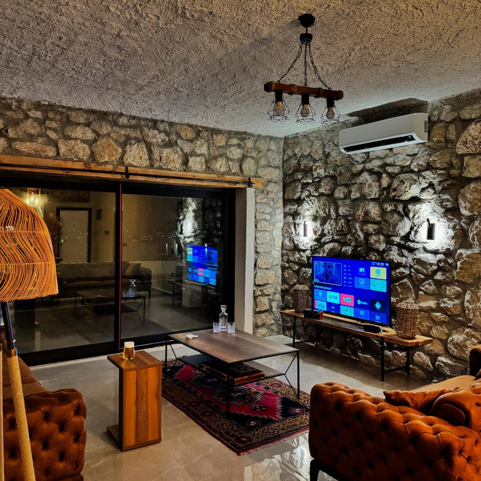 Belgravia Villa *